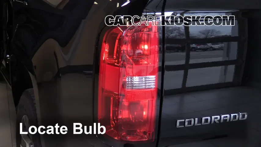 2016 Chevrolet Colorado LT 2.5L 4 Cyl. Crew Cab Pickup Éclairage Feu stop (remplacer ampoule)